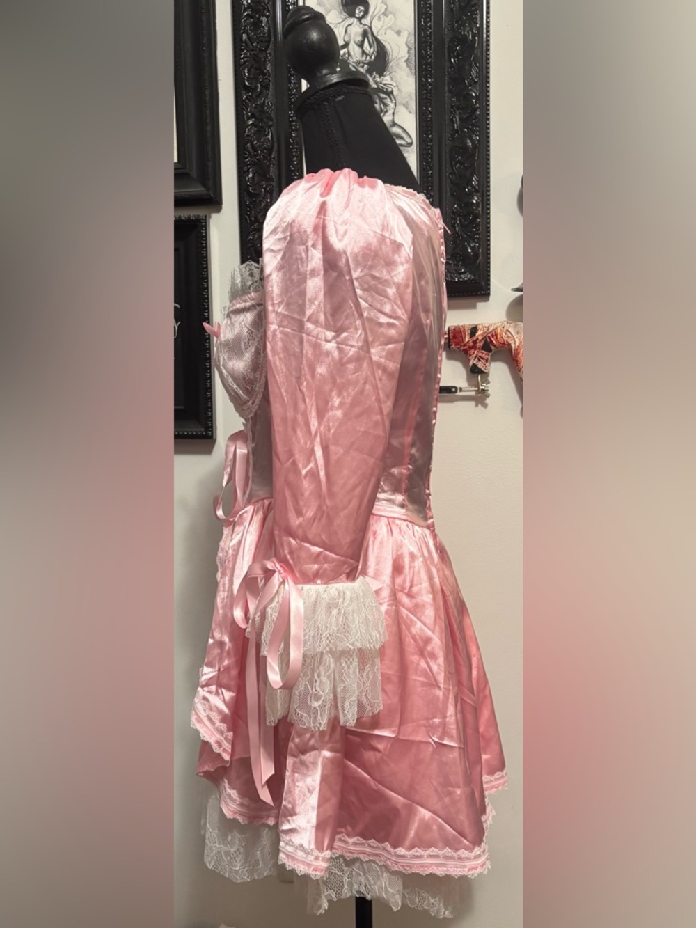 NWT Dolls Kill / Trickz N’ Treatz Cake Queen Marie Antoinette Costume Dress - Picture 3 of 6
